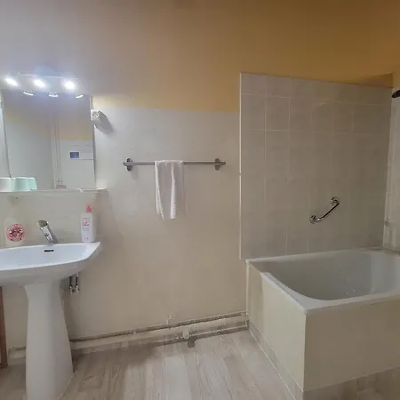 Hotel Aux Gorges Du Dourdou