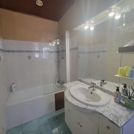 Aux Gorges Du Dourdou Hotel *