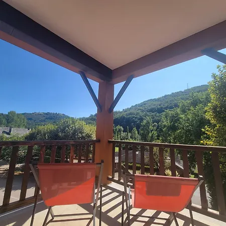 Aux Gorges Du Dourdou *