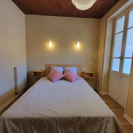 Aux Gorges Du Dourdou Hotell *